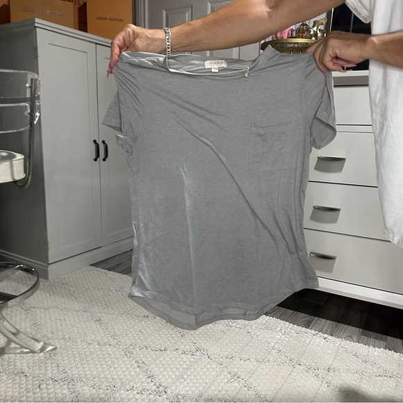 Ultra Flirt Light Gray Tee - Picture 1 of 3